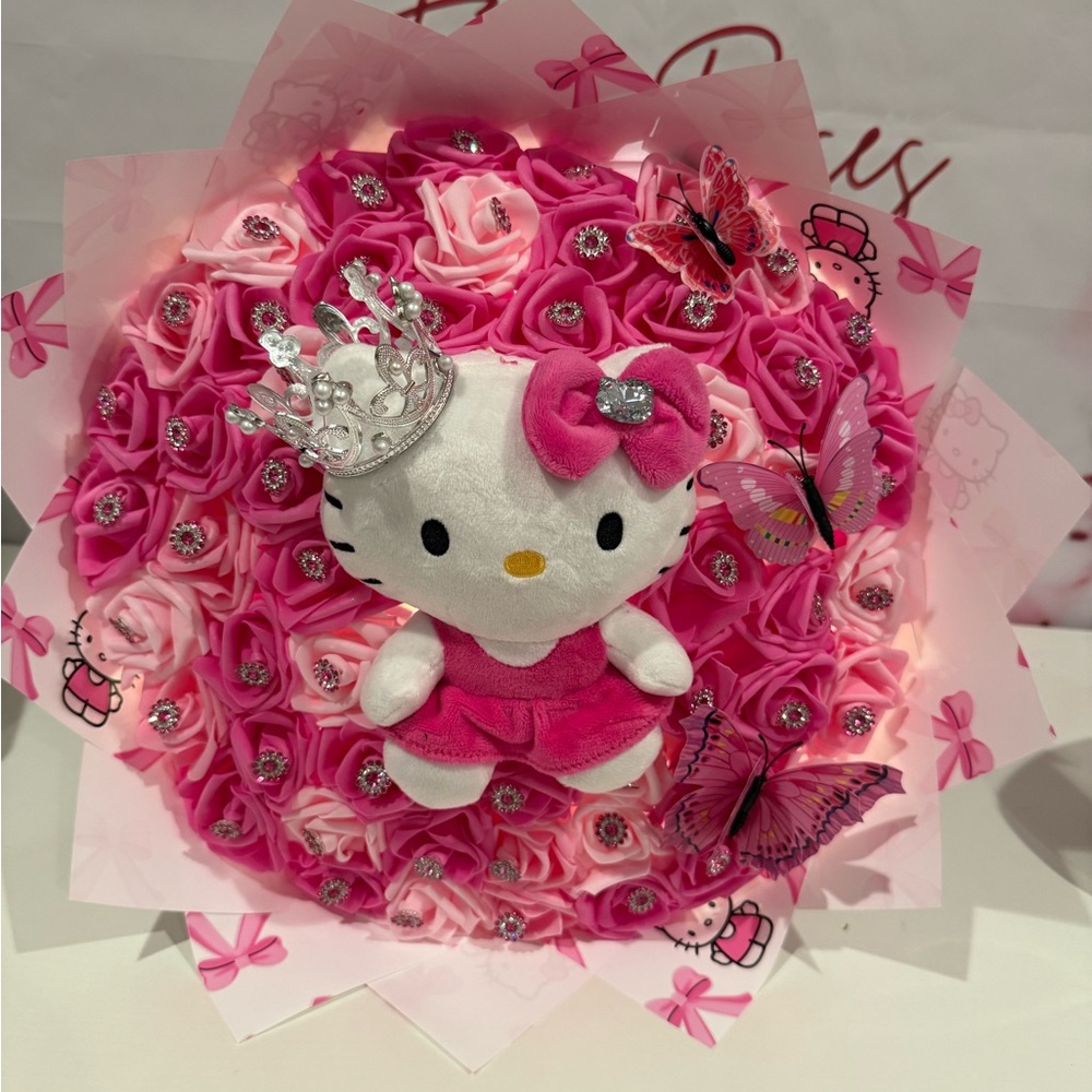Adorable Pink Plush Toy Bouquet with Crown